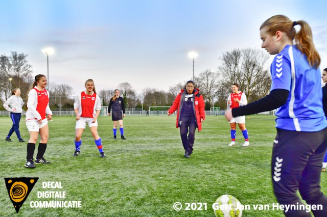 Jong RCL vrouwen