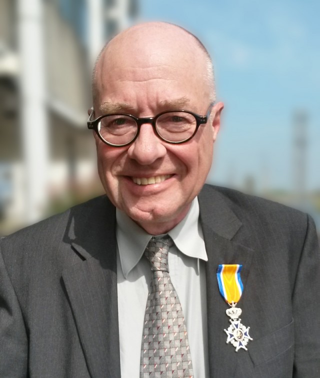 Paul de Kleijn, Ridder in de Orde van Oranje Nassau.
