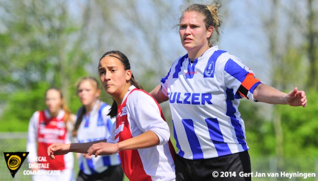 Steevast Maud Kuijpers van IJzendijke met Malu Postel van RCL.