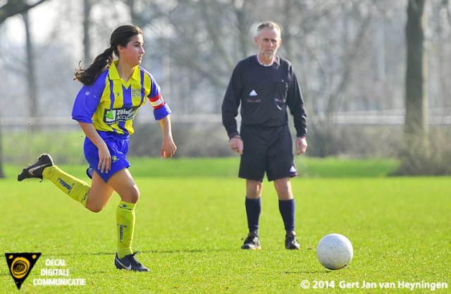 Ook de Berkel MB meiden veroverden de KNVB Districtsbeker.