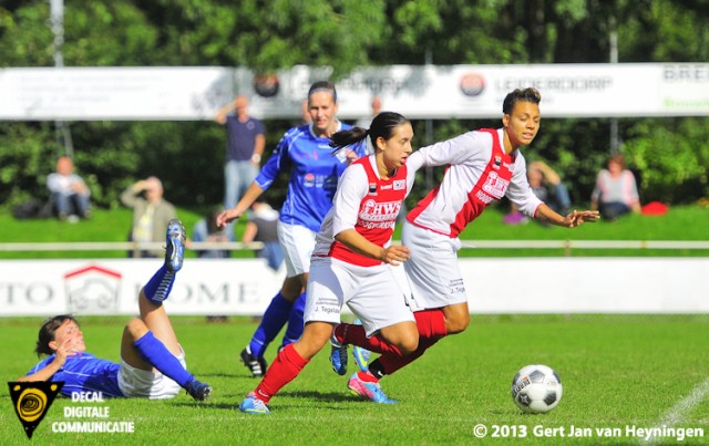 RCL in de beginfase de ploeg die druk zette en kansen creëerde in het duel in de Topklasse Vrouwen tegen RKHVV. 