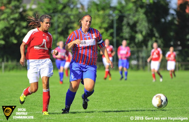 vv Rhoon - Weteringse Voetbal Combinatie