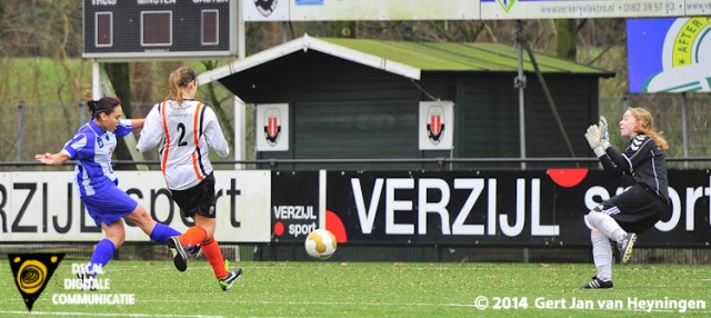 De eindstand van 0-7 werd bepaald door niemand minder dan Samantha Cornet van SVS die feilloos het leer achter Jodan Boys sluitpost Beau Suurland in het net schiet.