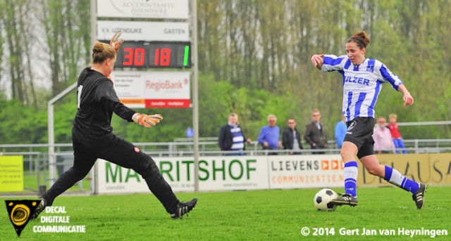 Thea de Blaeij van IJzendijke wervelend lang Alice Verbrugge van Brielle.